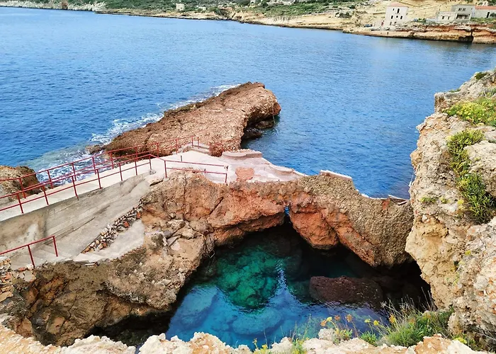 Athevillas Chrysoula *