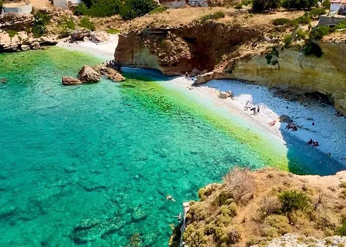 Athevillas Chrysoula Mézapos